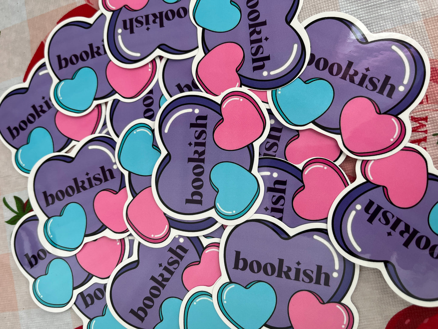 Bookish Heart - Sticker