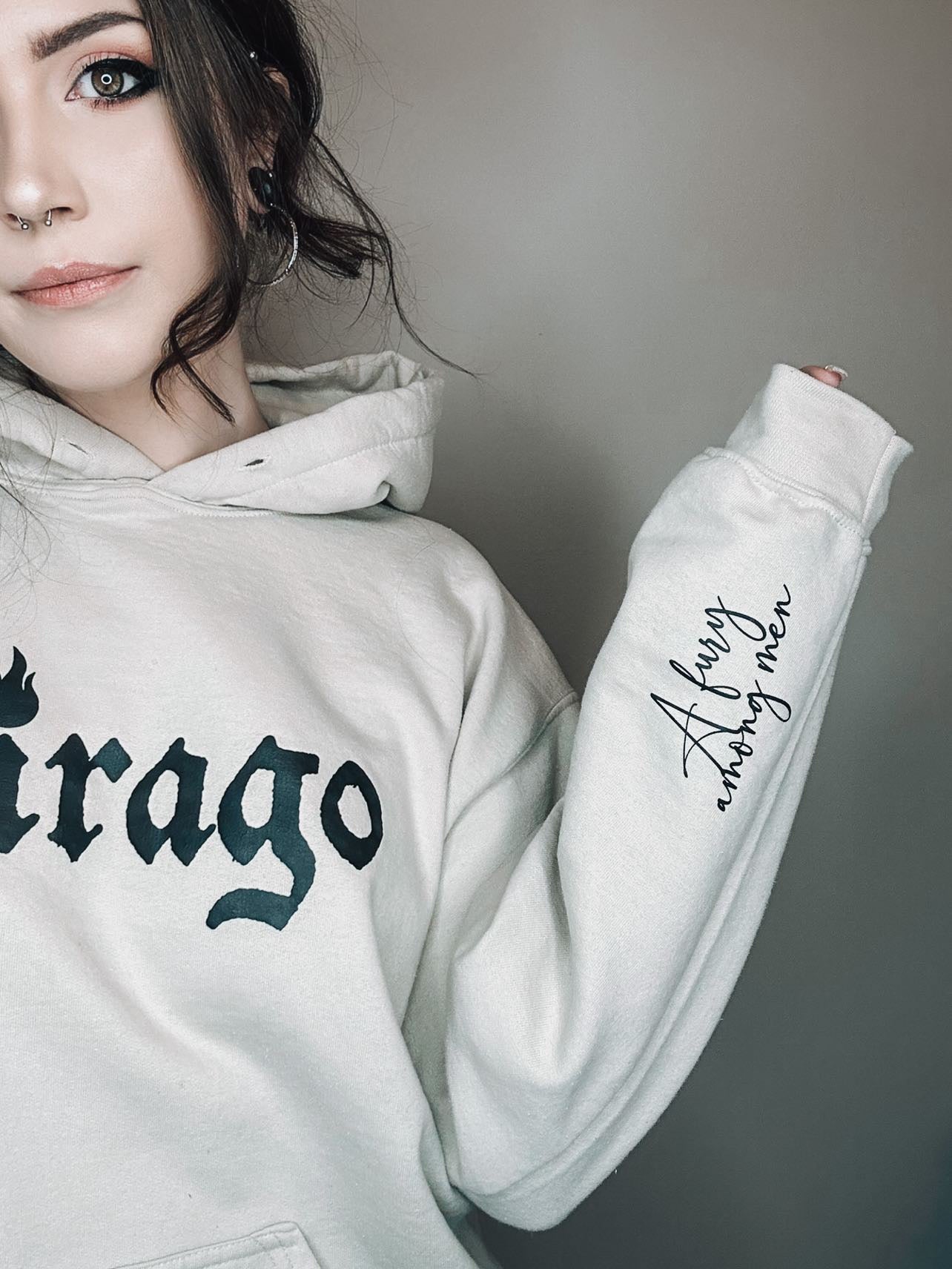 Virago - Hoodie - Licensed